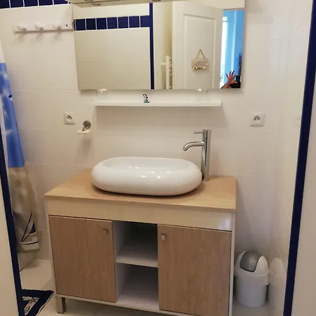 A La Duvetine * Sarraziet
